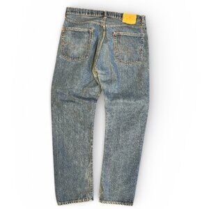 Levi’s 505 Straight Leg Jeans – Men’s 38×32 – Medium Wash – U.S. Made